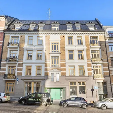 Apartment Experience From Its Very Center